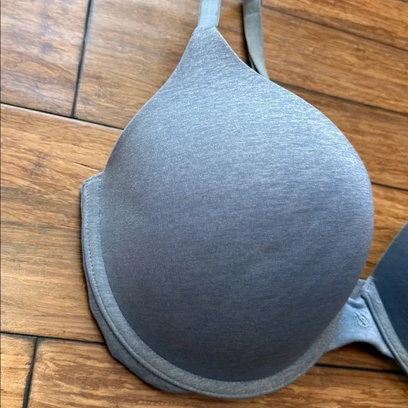 Victoria’s Secret Padded Perfect Coverage Bra 34DD Light Blue - Picture 2 of 7